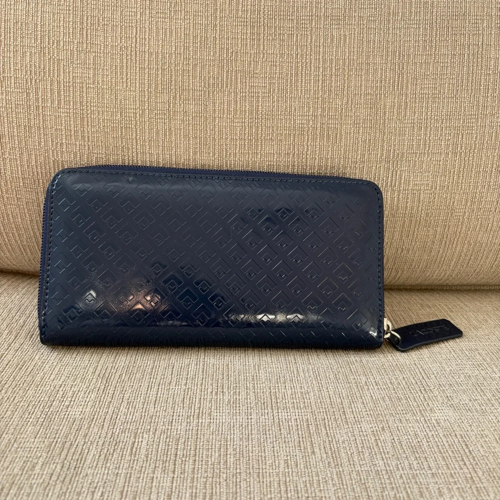 Lacoste blue zip up bi-fold wallet Excellent Condition - Picture 2 of 9